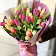 Тюльпаны купить 8 марта Липецк